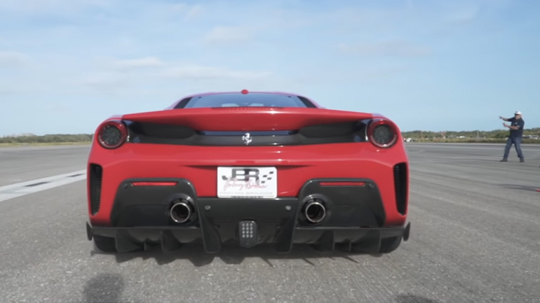 Η βελόνα στο κοντέρ της Ferrari 488 Pista σταμάτησε στα 341 χλμ./ώρα Η βελόνα στο κοντέρ της Ferrari 488 Pista σταμάτησε στα 341 χλμ./ώρα